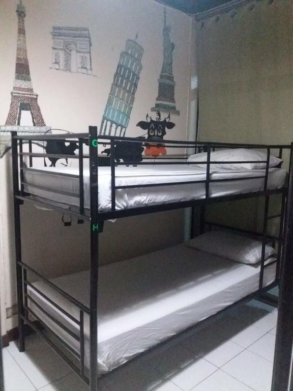Mad Cow Hostel Бангкок Екстер'єр фото