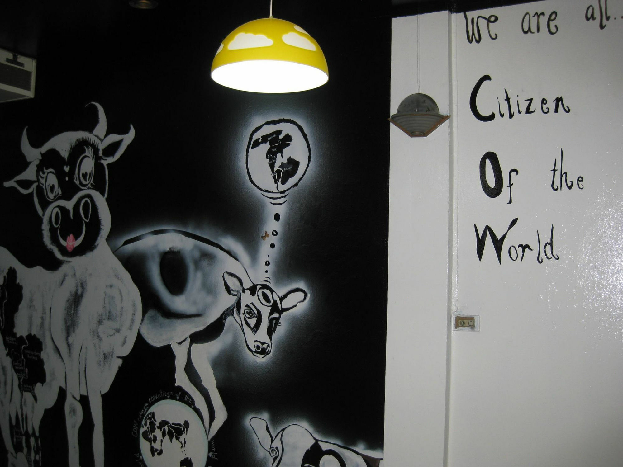 Mad Cow Hostel Бангкок Екстер'єр фото